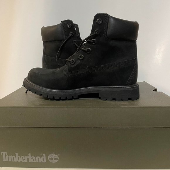 BRAND NEW Women's Timberland® Premium 6-Inch Waterproof Boot in BLACK size 6 - Picture 1 of 2